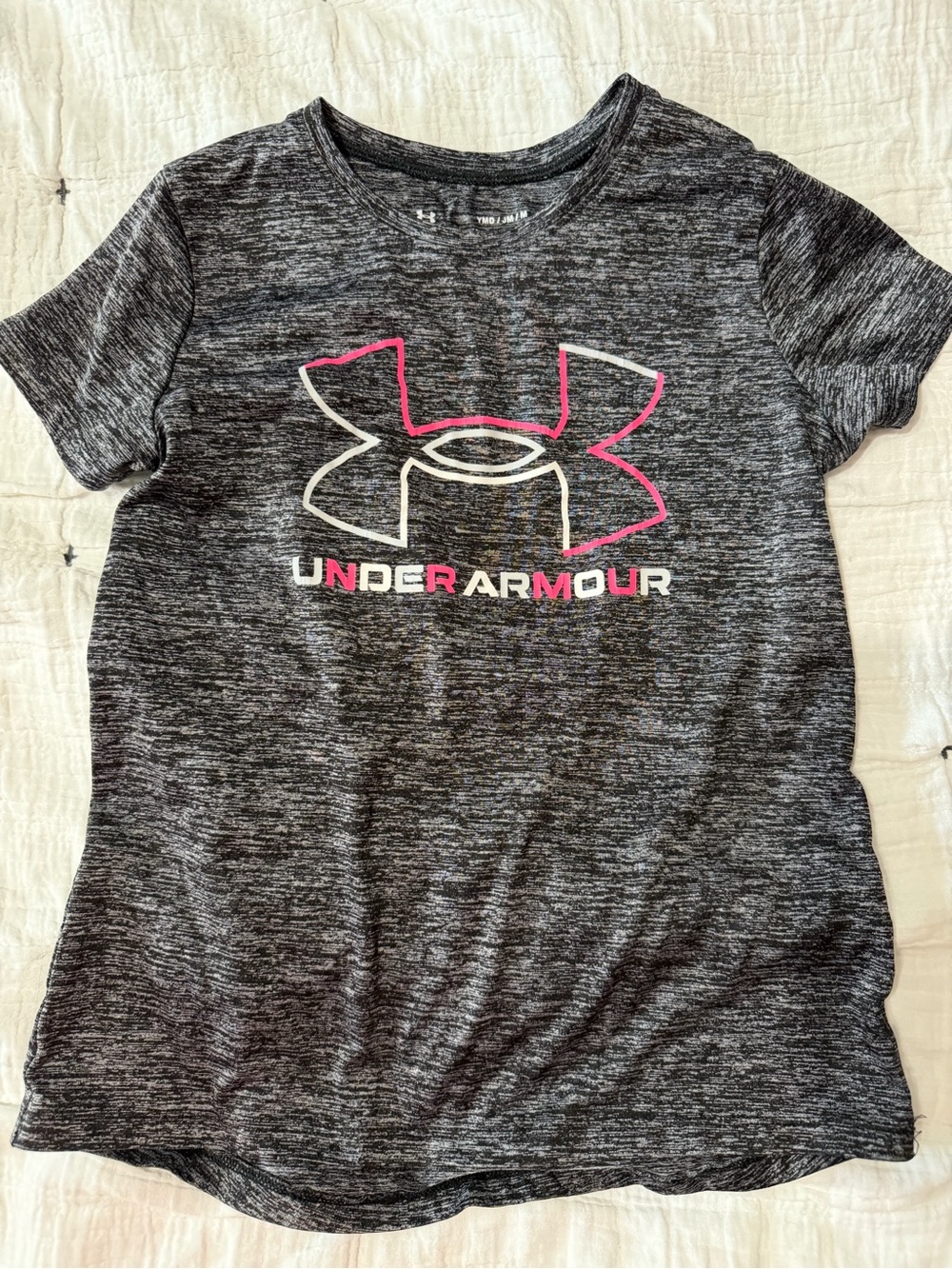 Under Armour Girls Charcoal Heather Short Sleeve Tee with Pink Logo